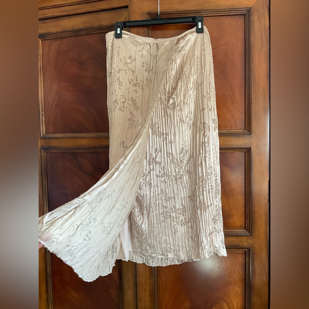 Vince Silk Skirt - Picture 4 of 6